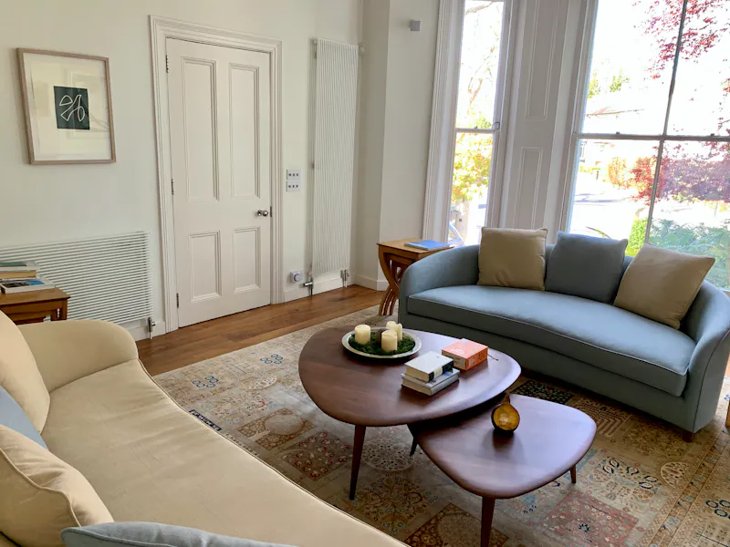Sitting room at Large Victorian house Chiswick, B1919 (photo 25)