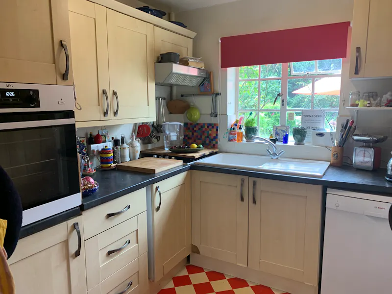 Kitchen at Funky cottage Great Abington, C924 (photo 19)