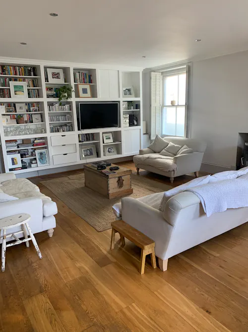 Basement flat Twickenham , B1942