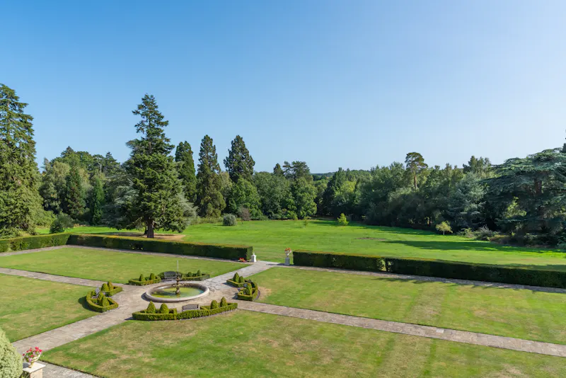 Views - country at Jacobean manor house Bracknell, H184 (photo 45)