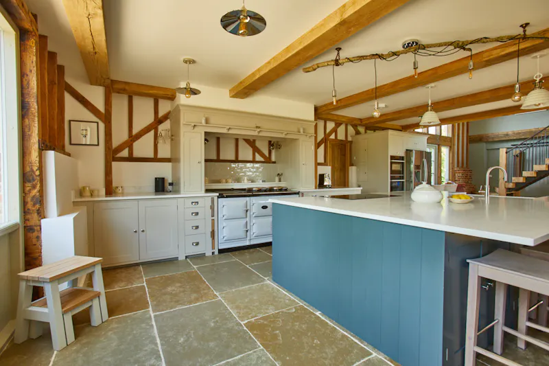 Stunning barn conversion Kent , D2552 (photo 4)