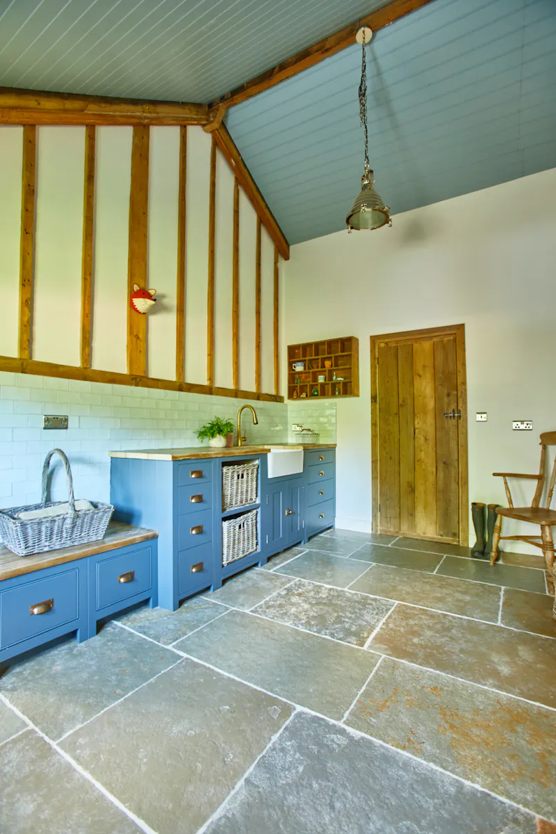 Stunning barn conversion Kent , D2552 (photo 5)