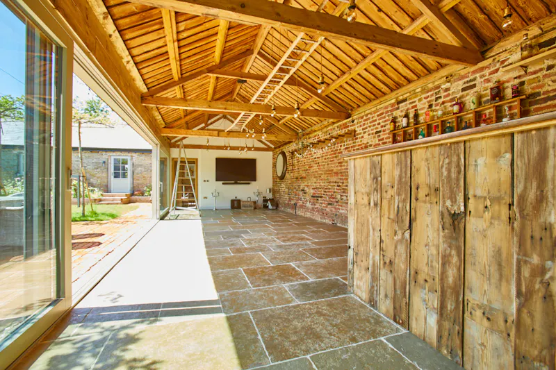 Bar at Stunning barn conversion Kent , D2552 (photo 22)