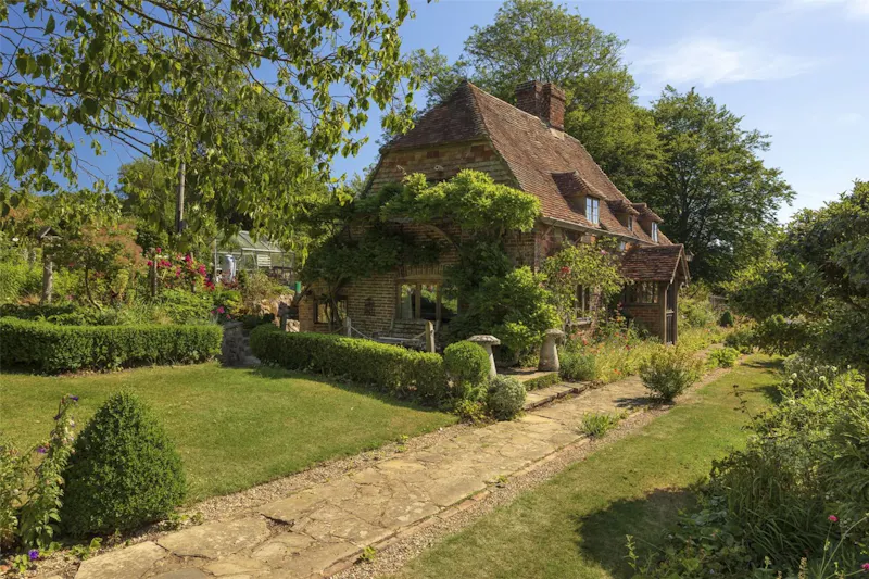 Grade 2 listed home Ashford, H1018 (photo 18)