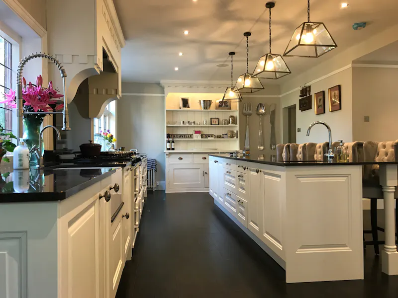 Kitchen at Period home in Kenley, E491 (photo 2)