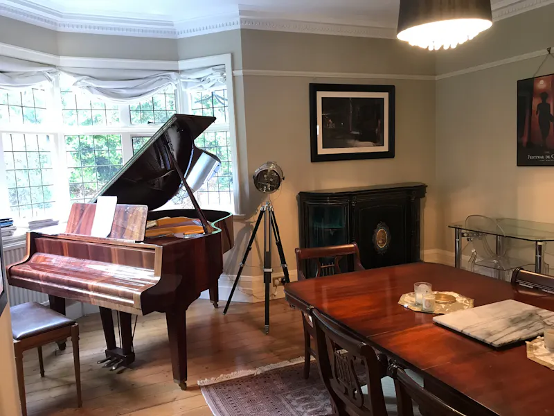 Dining room at Period home in Kenley, E491 (photo 14)