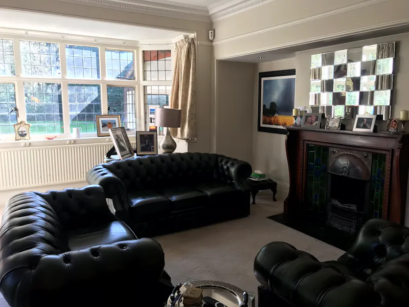 Period home in Kenley, E491 (photo 5)