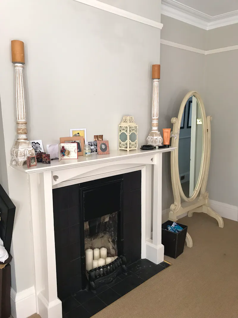 Fireplace at Period home in Kenley, E491 (photo 11)