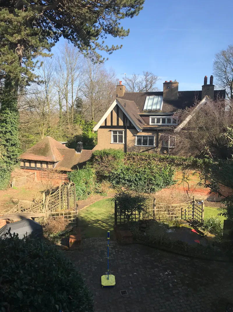 Garden at Period home in Kenley, E491 (photo 27)