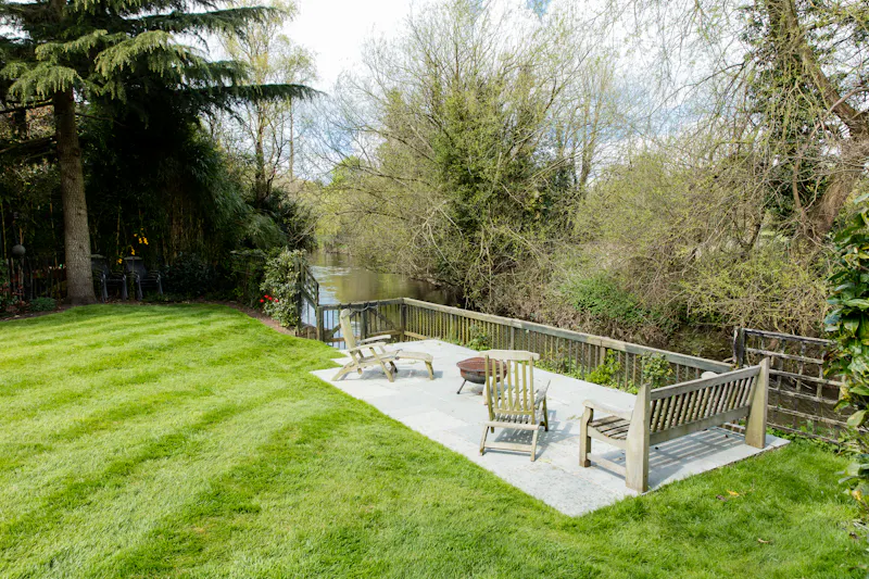 Large detached house Weybridge, D2248 (photo 58)