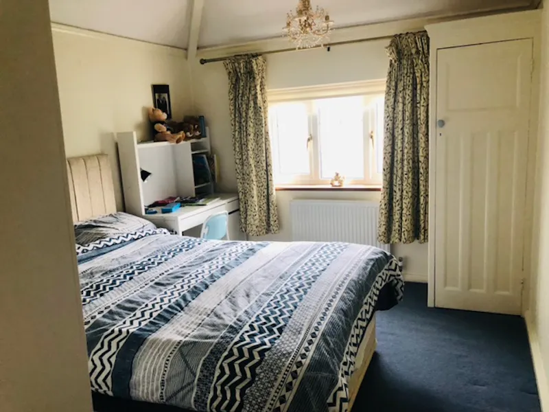 Bedroom at Detached South Croydon home, D2547 (photo 23)