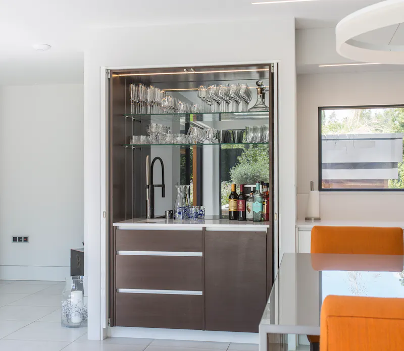 Sleek, modern Shiplake house, K432 (photo 7)
