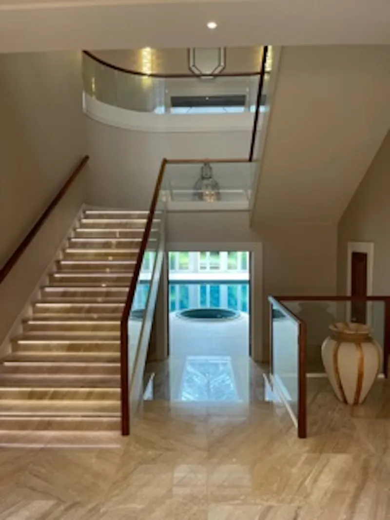 Luxury Weybridge mansion, D2443 (photo 27)
