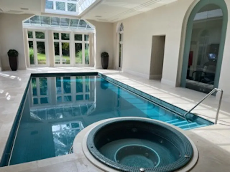 Luxury Weybridge mansion, D2443 (photo 31)