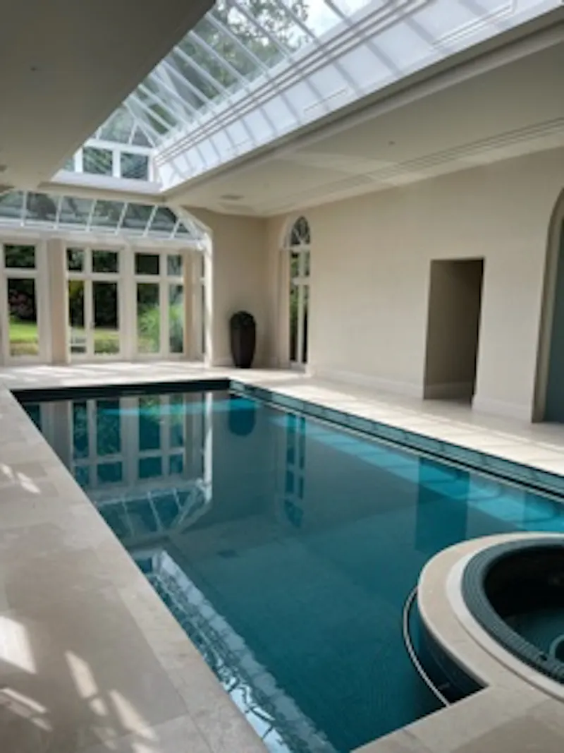 Luxury Weybridge mansion, D2443 (photo 32)