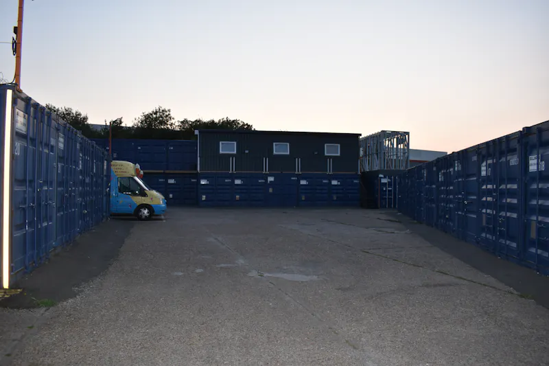 Warehouse/Bar space in Barking, N502 (photo 38)