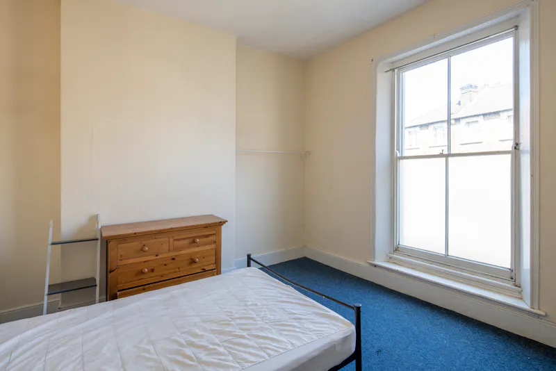 Pub space in Hammersmith, R852 (photo 25)
