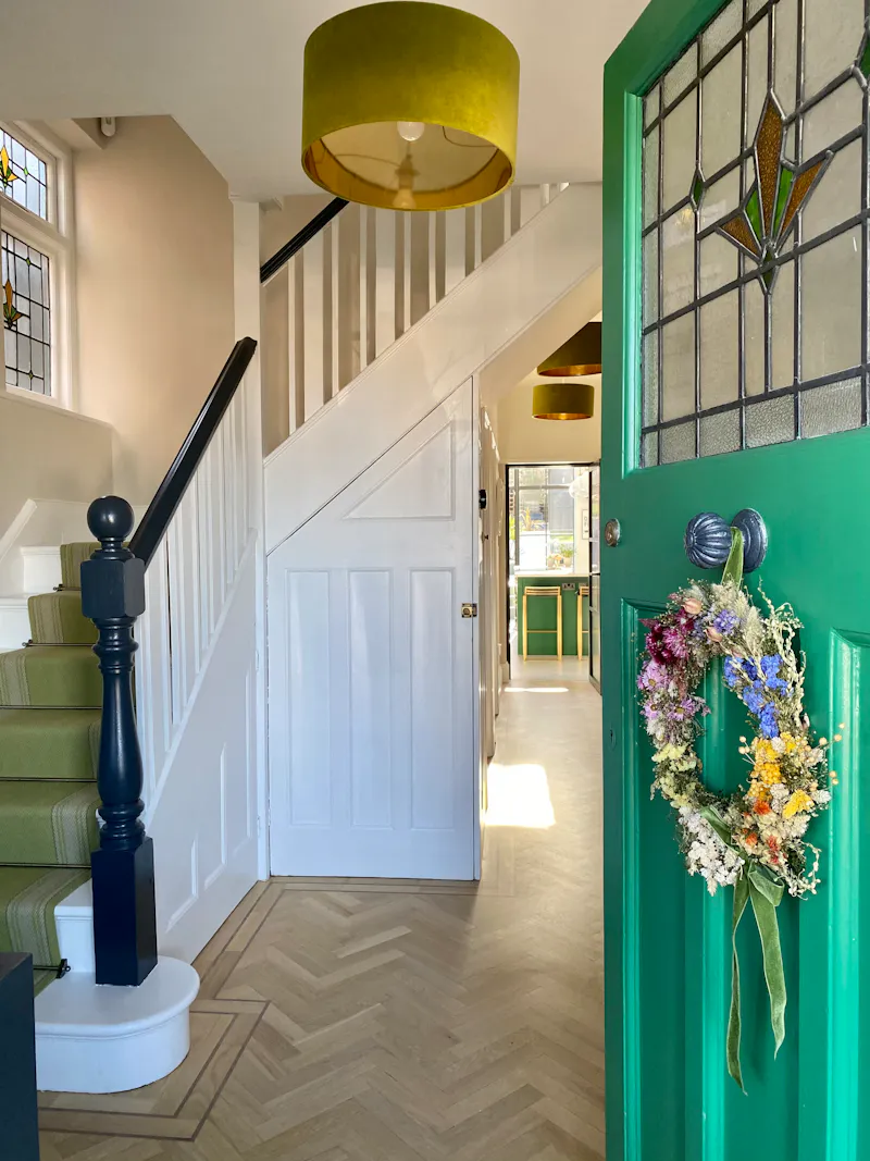 Entrance hall at 1920's renovation Forest Hill, D2557 (photo 10)