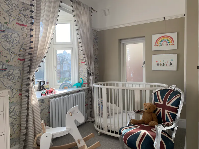 Bedroom - child's at 1920's renovation Forest Hill, D2557 (photo 14)