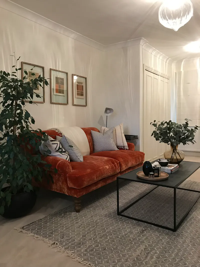 Sitting room at Large new home Englefield Green, D2558 (photo 31)