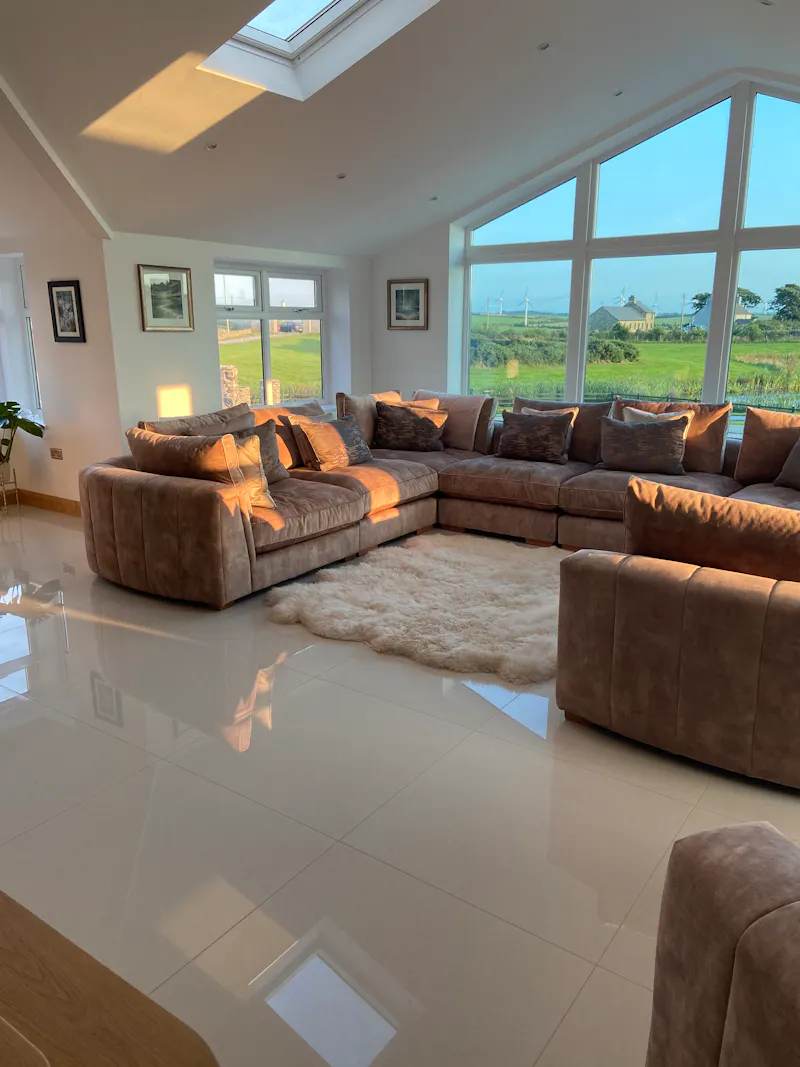 Living Room at Anglesey bay modern home, D2562 (photo 7)