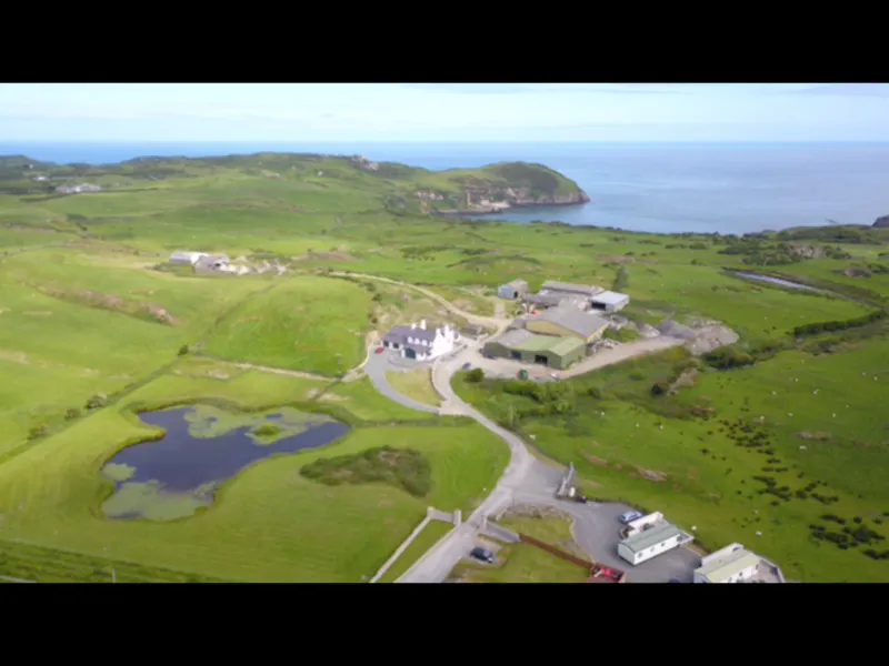 Anglesey bay modern home, D2562 (photo 16)