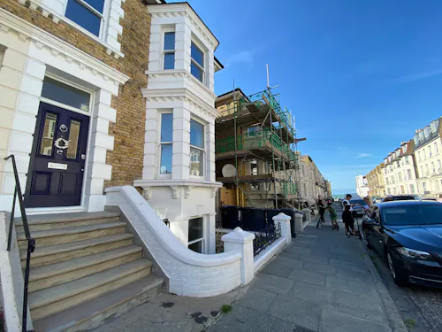 Modern 1860's home in Margate, B1939