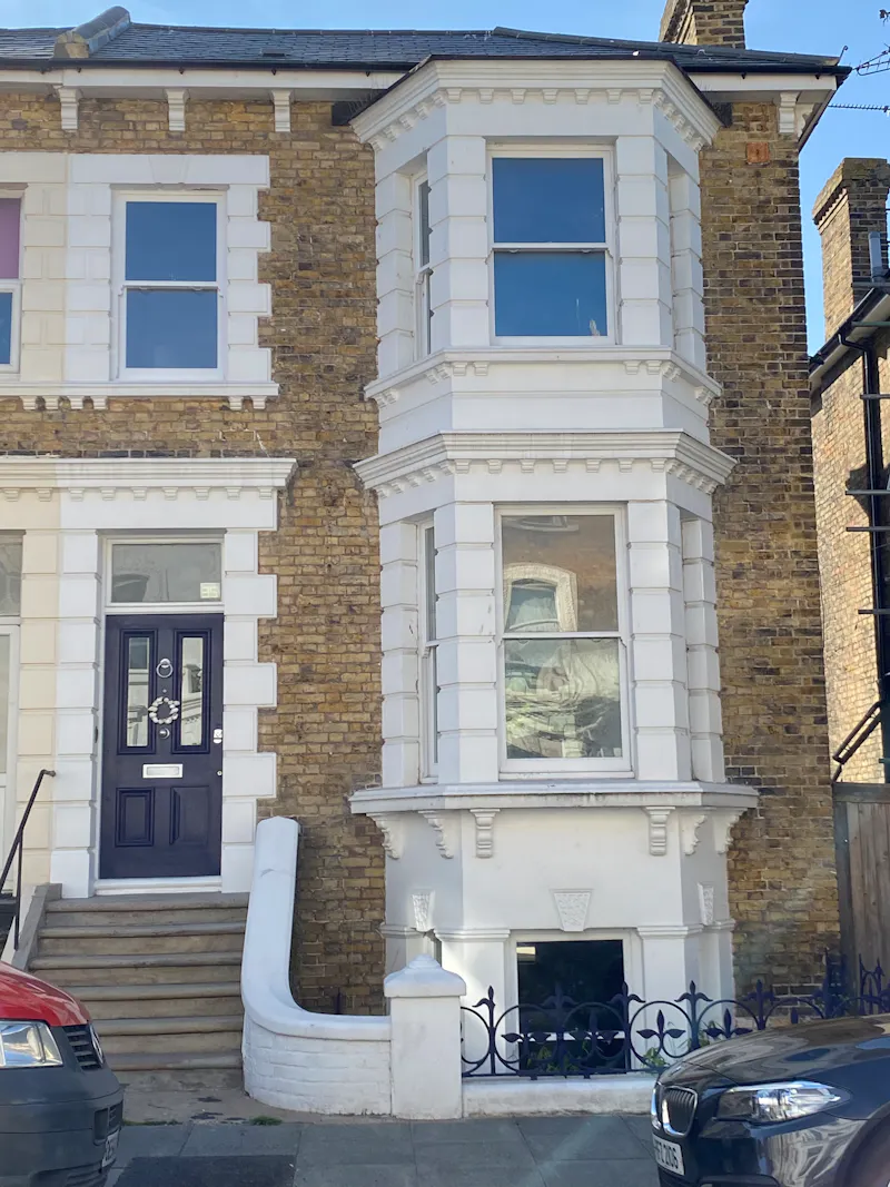 Modern 1860's home in Margate, B1939 (photo 24)