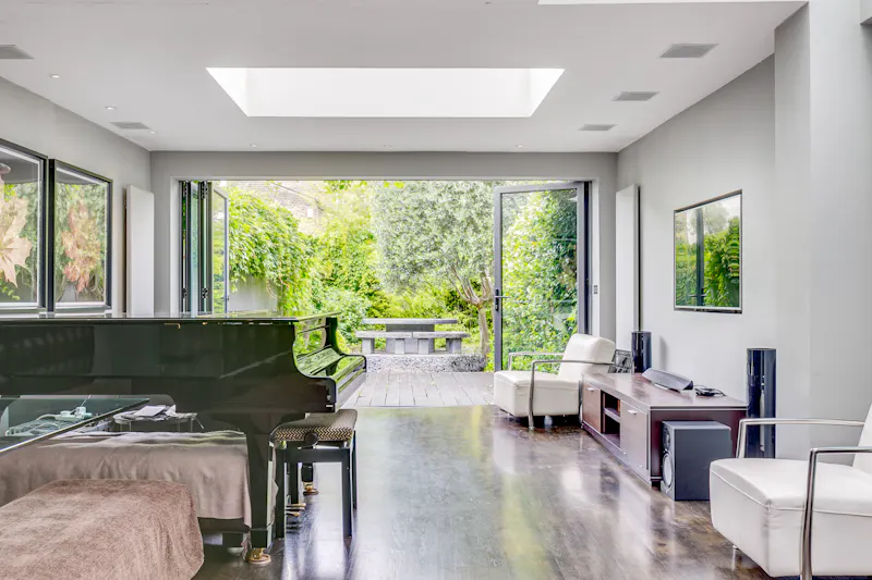 Stunning modern Fulham house, D2561 (photo 6)