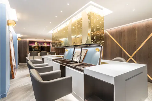 Soho salon & club, R854