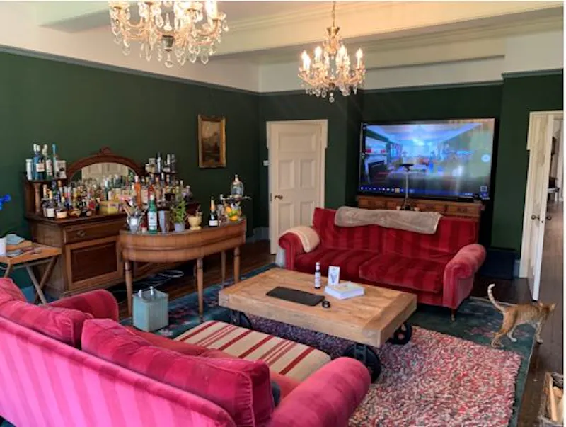 Living Room at Queen Anne Bayford house, A1559 (photo 7)