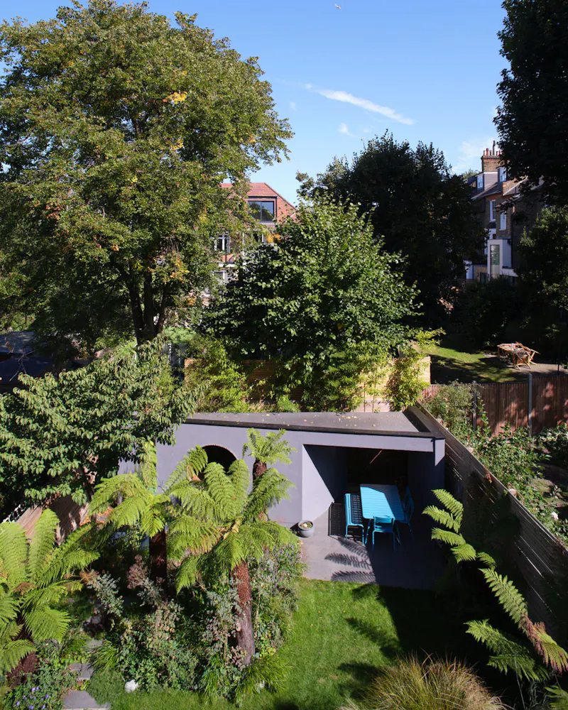 Garden at Crouch End Victorian renovation, B1937 (photo 26)
