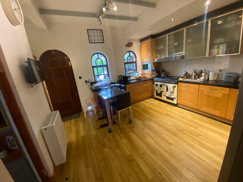 South East London Chalet, D2564 (photo 5)