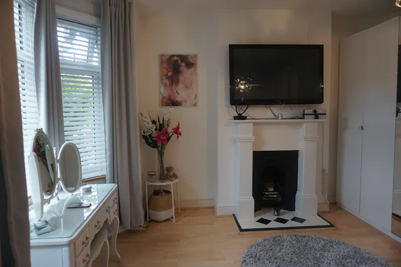 Plaistow Victorian terrace house, B1807 (photo 14)