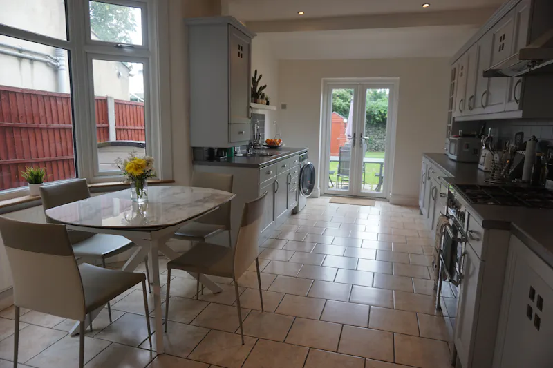 Dining room at Plaistow Victorian terrace house, B1807 (photo 5)