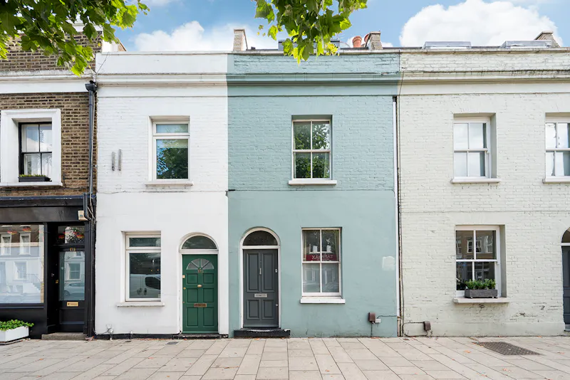Terraced house St Johns Hill, D2573 (photo 1)