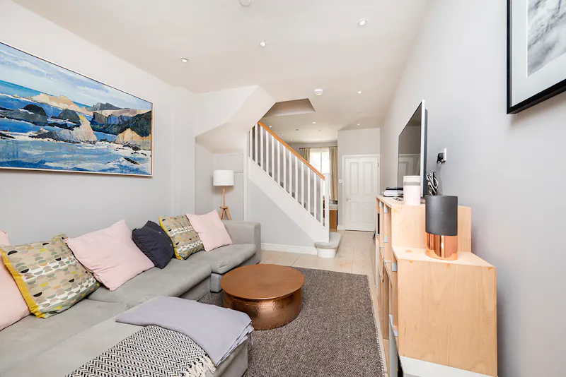 Staircase at Terraced house St Johns Hill, D2573 (photo 8)