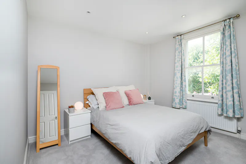 Terraced house St Johns Hill, D2573 (photo 13)