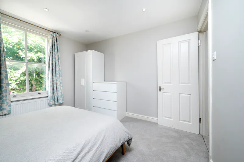 Terraced house St Johns Hill, D2573 (photo 14)