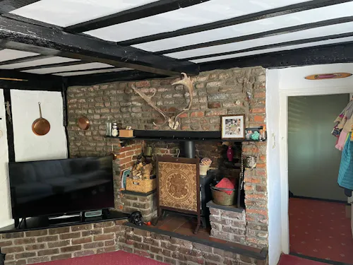 16th century Bedmond house, M348
