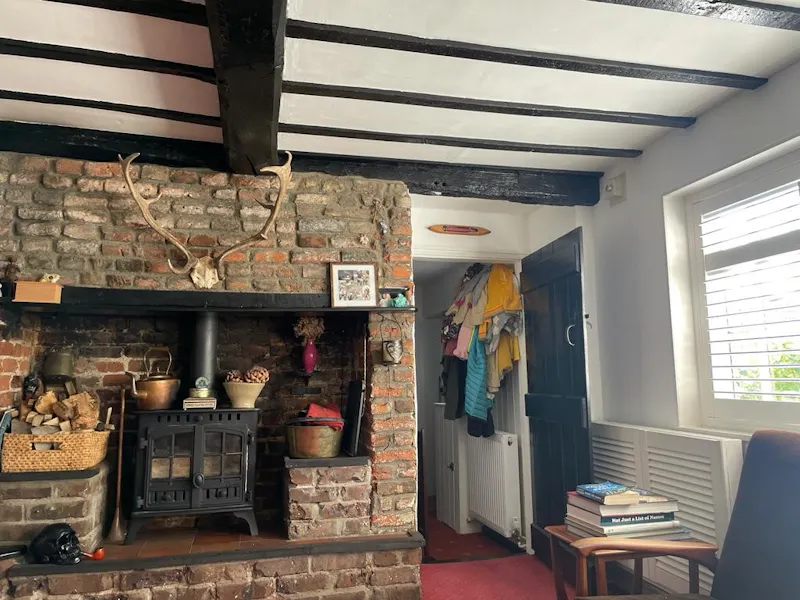 16th century Bedmond house, M348 (photo 3)