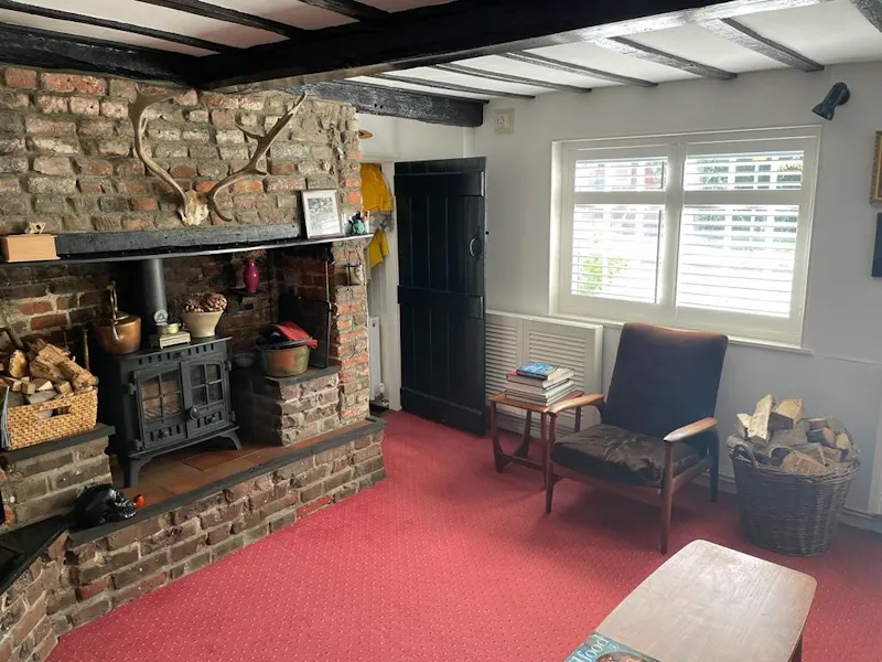 16th century Bedmond house, M348 (photo 4)