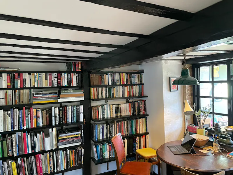 Library at 16th century Bedmond house, M348 (photo 8)