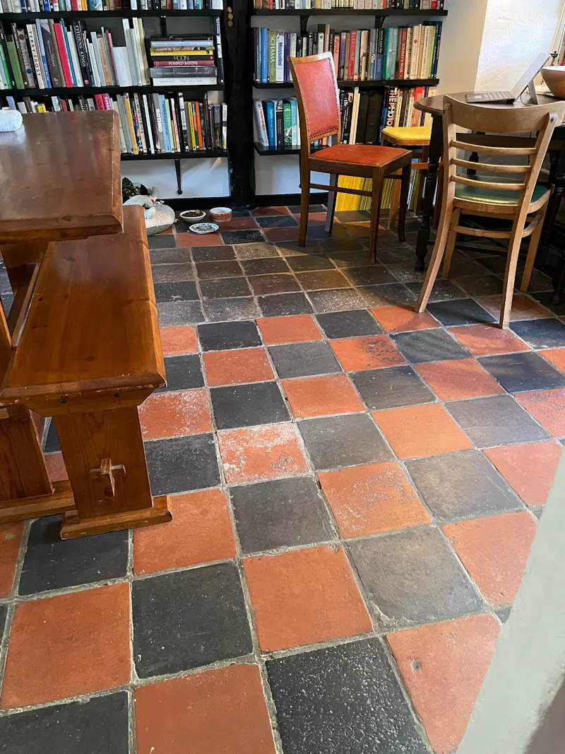 16th century Bedmond house, M348 (photo 11)