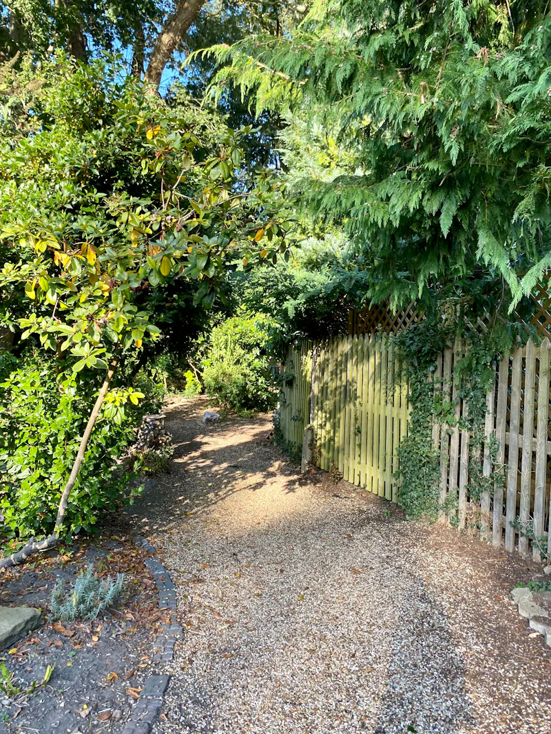 Windlesham farm house , D2570 (photo 16)