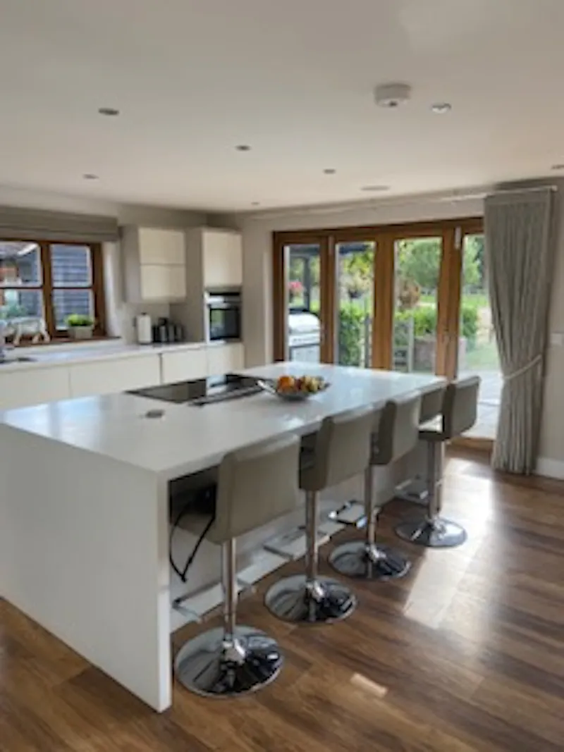 Chobham farm lodge, D2569 (photo 3)