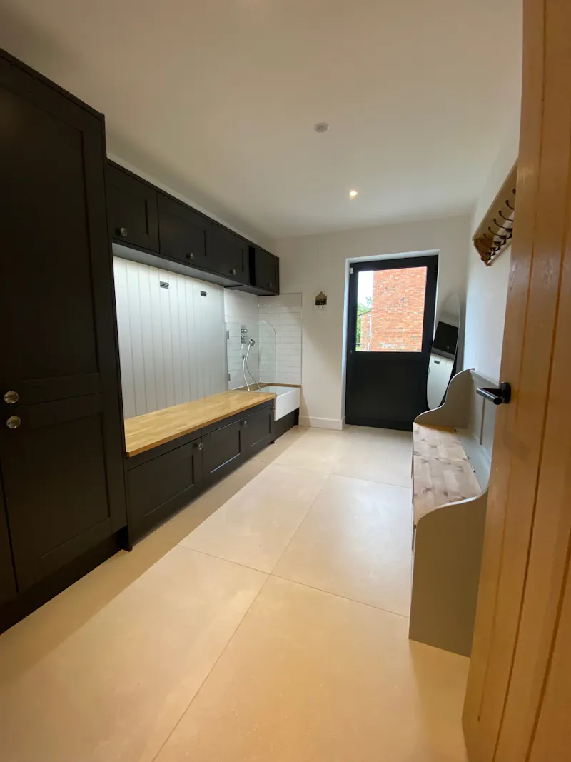 Bedford dairy manor farm , L729 (photo 10)