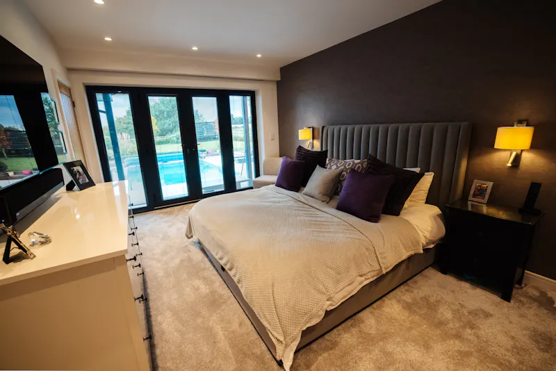 Bedroom at Bedford dairy manor farm , L729 (photo 8)