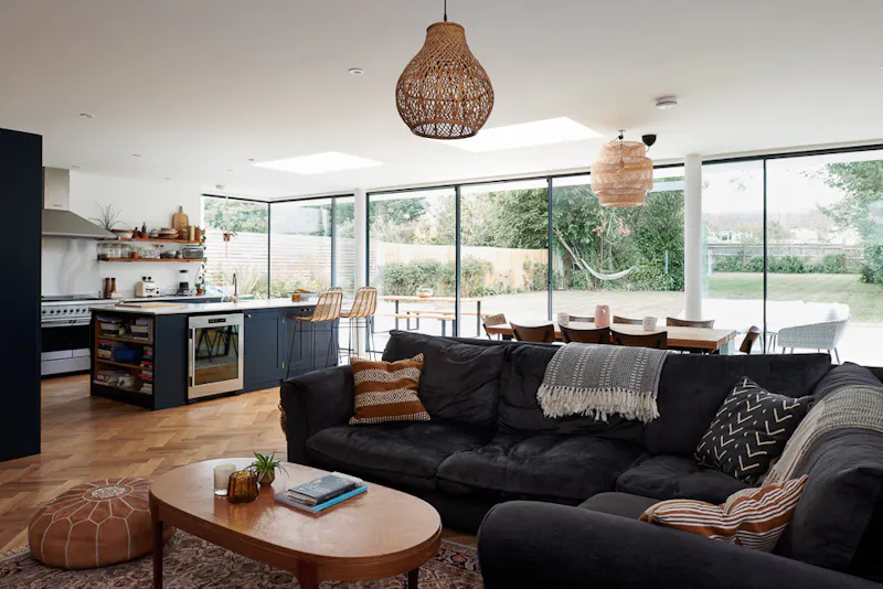 Living Room at Modern house Maidenhead , D2574 (photo 3)