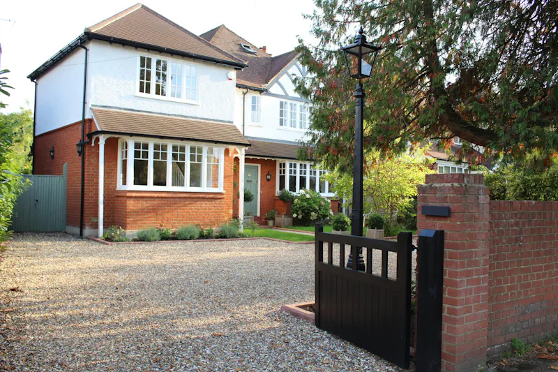 Driveway at Edwardian renovation Esher, H186 (photo 39)